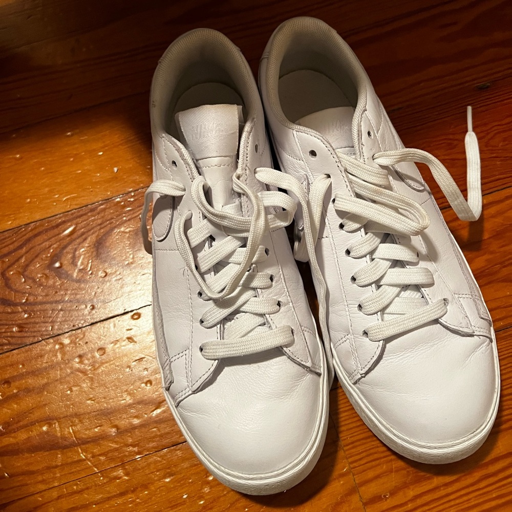 Nike sneakers (technically men’s 8.5, but unisex)